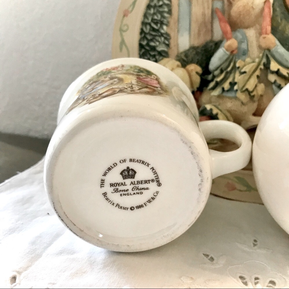 Peter Rabbit Plate Cup & Coin Bank Set - Picture 8 of 9